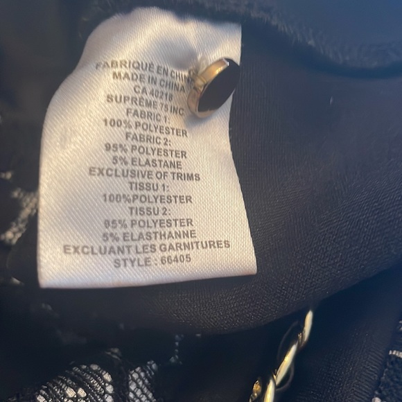 Lady Dutch XL fitted dress. Gold chain accents around neckline & hip area. - Picture 12 of 12